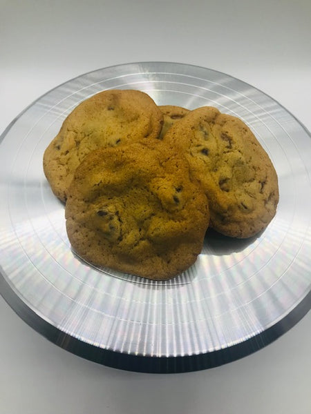 1 Dozen Chocolate Chip Cookies
